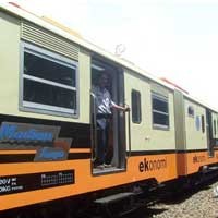 Menhub Resmikan KA Madiun Jaya 