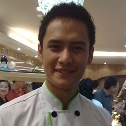 Choky Sitohang Bisnis Roti Sehat