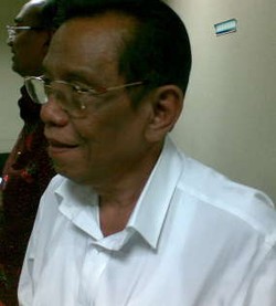 Oentarto: Saya Menyesal Loyal pada Hari Sabarno