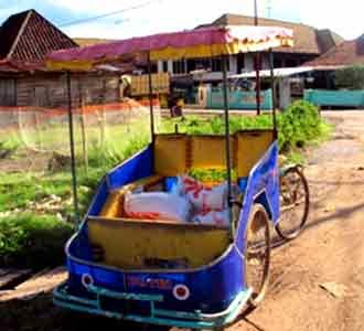 Uniknya Becak Tulung Selapan