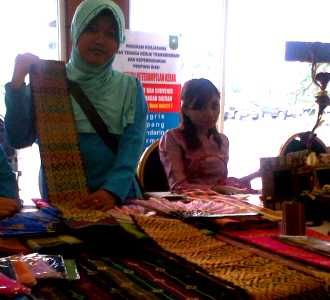 Pameran Kerajinan Khas Riau