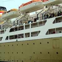 Jelang Natal, Tak Ada Lonjakan Penumpang di Tanjung Perak 