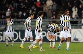 Kembang Api & Fans Rasis,  Juve Didenda 