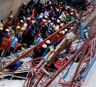 Toilet Metro Tanah Abang Hancur