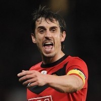 Neville: Tak Perlu Mengeluh, Chelsea