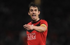 Neville: Tak Perlu Mengeluh, Chelsea