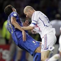 Zidane Senang Tandukannya Dihukum