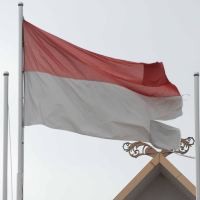 Kibarkan Bendera Koyak, Sekwan DPRD Riau Disomasi Pejuang 45