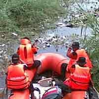 Basarnas Kembali Lanjutkan Pencarian Rozak