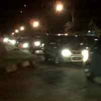 Kebaktian di Bethany, Arus Lalin Panjang Jiwo Mengular