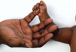 Bidan-bidan Srikandi yang Perkasa