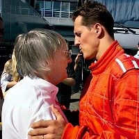 Schumi Comeback, Bernie Terbang ke Bulan
