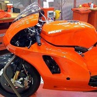 Hayden Pamer Mainan Baru