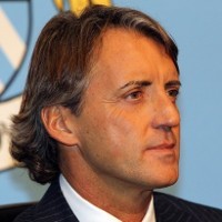 Mancini Bidik Sembilan Trofi