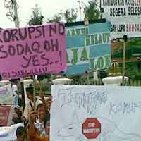 Hari Anak Yatim, Serukan Anti Korupsi