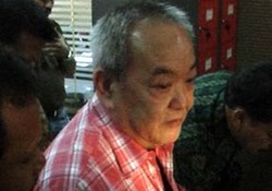 Pemberian Markus Award kepada Anggodo dan Marsillam Spontanitas