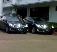 Menteri dan Pejabat Ganti Mobil Dinas