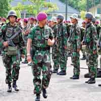 130 Prajurit Marinir Berangkat ke Ambalat