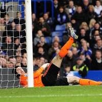 Chelsea Tidak Depak Cech