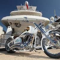 Motor Termahal di Dunia Berhadiah Kapal Pesiar!