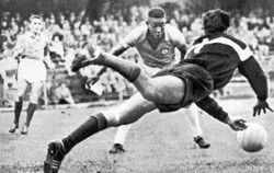 Pele Lahir di Swedia (1958)