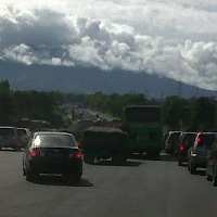 Jelang Tahun Baru, Tol Jagorawi Mulai Macet