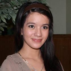 Jelang Melahirkan, Sheila Marcia Masih Rahasiakan Ayah Bayinya