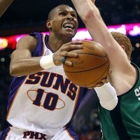 Suns Perpanjang Derita Celtics
