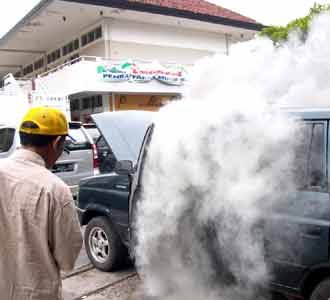 Panther Terbakar di Gereja Jimerto