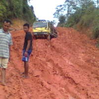 Jalan Bak Sawah, Belasan Desa di Kampar Terisolir