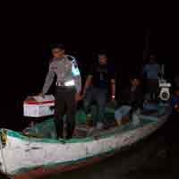 Bayi Laki-laki Dibuang di Bawah Jembatan Suramadu