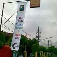 Kehujanan, Polsek Karangpilang Sediakan Tempat Berteduh