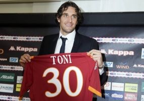 Tonigol Ingin Seperti Batigol