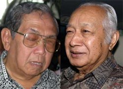 SBY Pertimbangkan Gelar Bagi Gus Dur & Soeharto