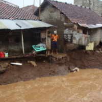 Warga Diminta Ngungsi ke Masjid