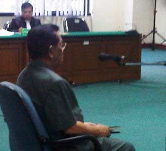 Oentarto Divonis 3 Tahun Penjara