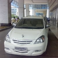 Ssst..Ada Innova Limusin?