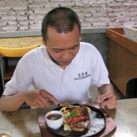 Sensasi Steak Dalam Keranjang 