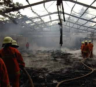 Bedeng di Apartemen Kalibata City Terbakar