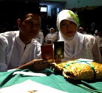 Nikah Massal di STP Trisakti