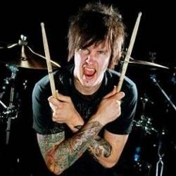 Kematian Drummer A7X Paling Diburu di Google