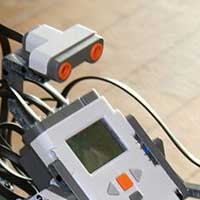 Anak SMA Malas Belajar Robot?