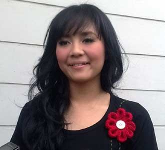 Bunga Merah Gita Gutawa