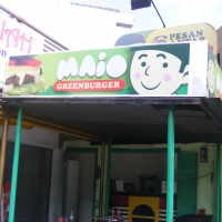 Banyak Diminta untuk Franchise