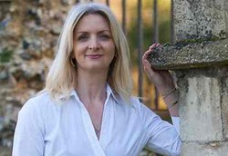 Tuli Gara-gara Doyan Dengar Musik Keras