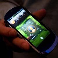 LePhone, Ponsel Lenovo Berbau Prancis Buatan China