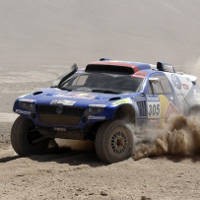 Sapu Bersih VW, Peterhansel Tercecer