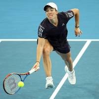 Henin Maju ke Semifinal 