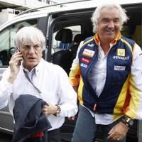 Ecclestone Tak Masalah Briatore Kembali