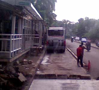 Jalan Masuk Halte Dukuh Atas 2 Dibeton Jalan Masuk Halte Dukuh Atas 2 Dibeton